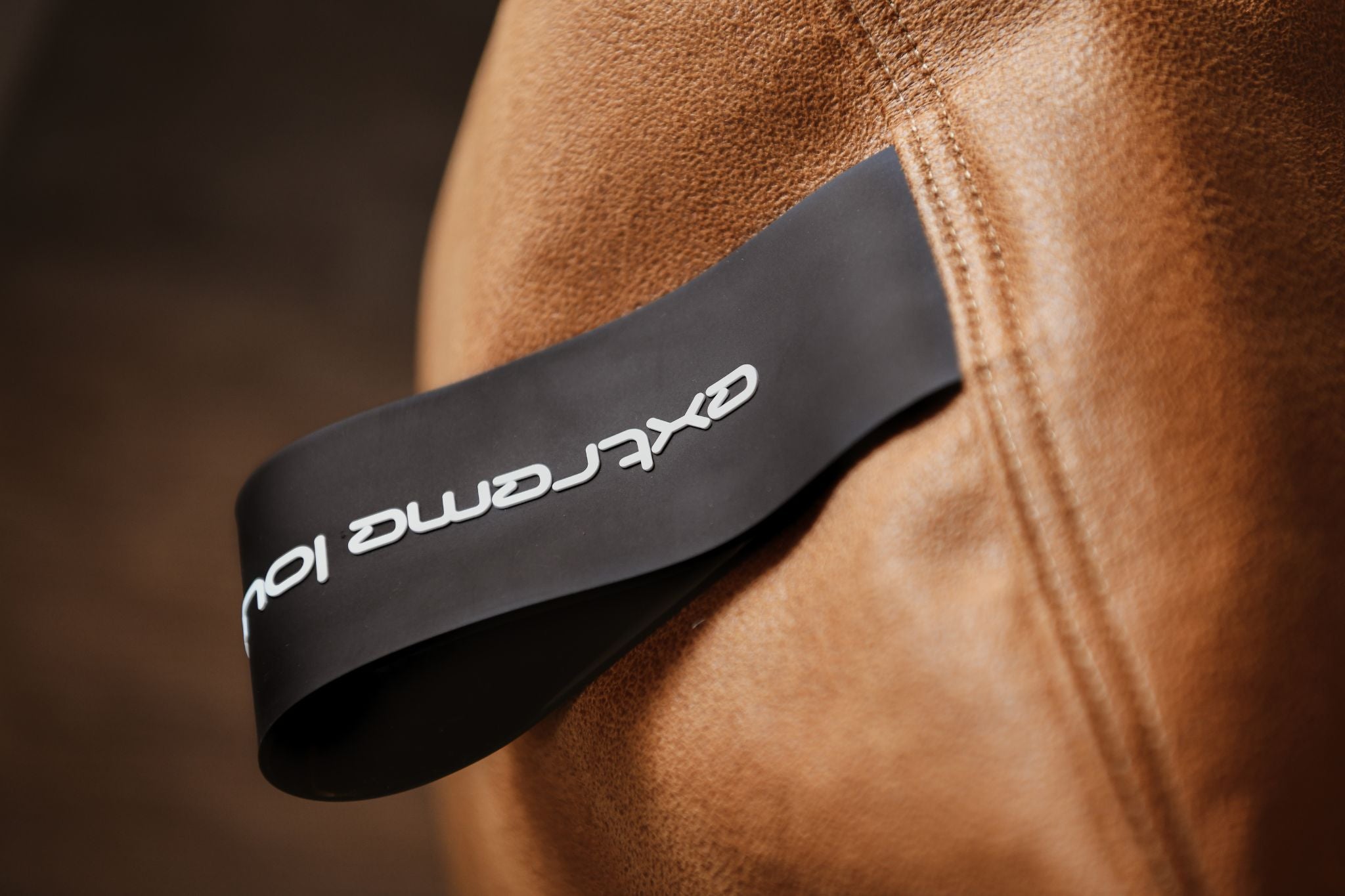 Extreme Lounging Mighty B-Bag Tan Luxury Indoor